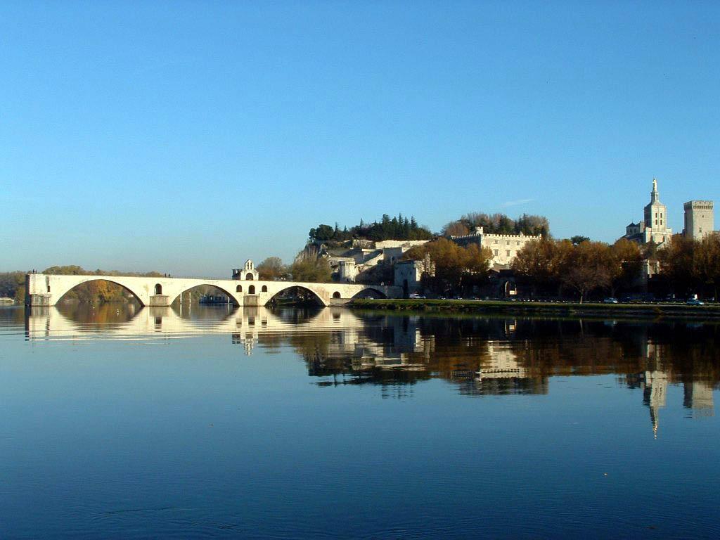 阿維尼翁歷史中心 Historic Centre of Avignon: Papal Palace Episcopal Ensemble and Avignon Bridge