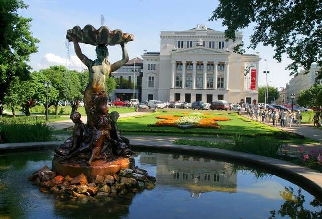 拉脫維亞國家歌劇院 Latvian National Opera