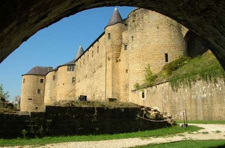 色當城堡 Chateau de Sedan