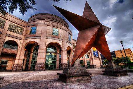 鮑勃布洛克德克薩斯州歷史博物館 Bob Bullock Texas State History Museum