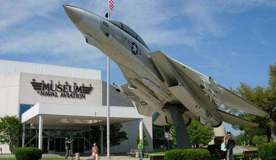 國家海軍航空兵博物館 National Naval Aviation Museum