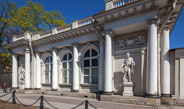 阿尼奇科夫宮 Anichkov Palace