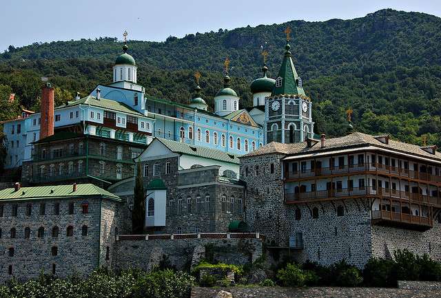 聖南姆修道院 Saint Panteleimon Monastery