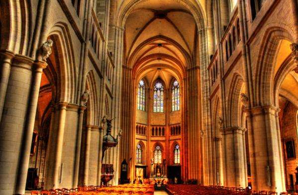 第戎主教座堂 Dijon Cathedral Cathédrale Saint-Bénigne de Dijon