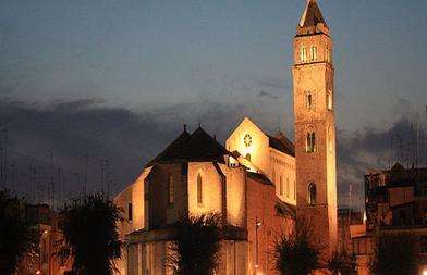 巴列塔大教堂 Barletta Cathedral