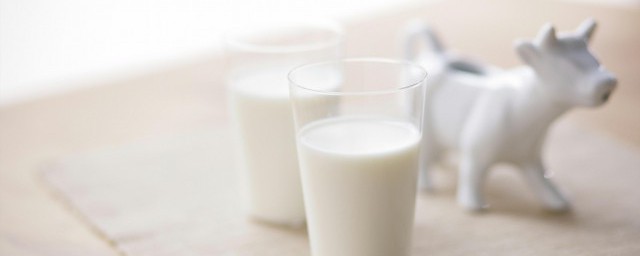 牛奶和哪種水果搭配好 牛奶搭配水果如何