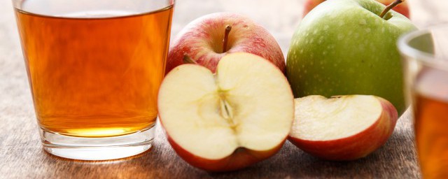 吃整顆蘋果好還是榨汁 蘋果怎麼吃最好