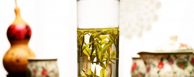 泡金銀花茶用多少度水 泡金銀花茶方法