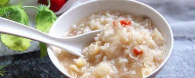百合蓮子小米粥的做法是怎樣 百合蓮子小米粥的做法介紹