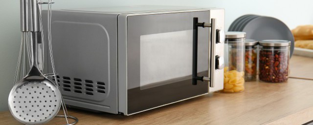 微波爐和烤箱哪個實用一些 微波爐和烤箱哪個實用一些呢