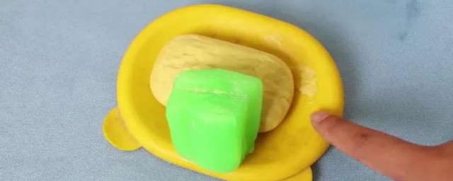 肥皂如何做洗衣液 肥皂做洗衣液的方法