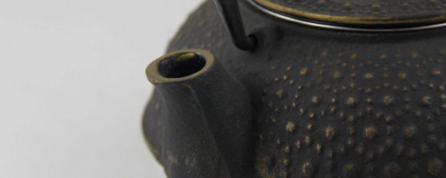 砂鐵壺和生鐵壺的區別 砂鐵壺和生鐵壺的區別在哪裡