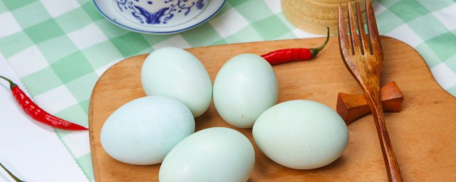 咸鴨蛋怎麼煮不會破 咸鴨蛋如何煮不會破