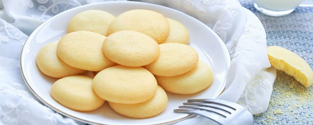 牛奶餅幹的傢常做法 傢常牛奶餅幹制作方法