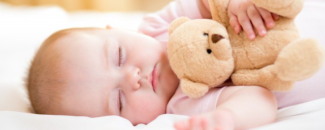 孩子獨睡有哪些好處 獨睡對孩子的優點
