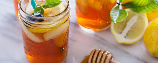 喝蜂蜜水有什麼好處和禁忌 喝蜂蜜水的優缺點