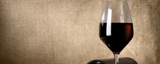 喝紅葡萄酒有什麼好處 盤點喝紅葡萄酒的好處