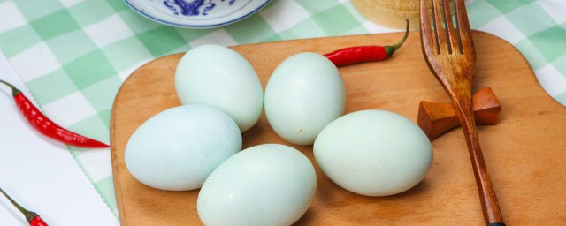 生鴨蛋怎麼做好吃 生鴨蛋如何做好吃