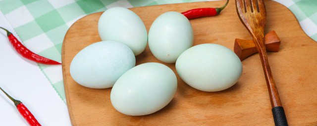 怎麼醃咸鴨蛋才能更好吃 如何醃咸鴨蛋才能更好吃