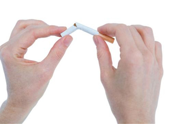 戒煙的幾個好處 男性要少抽煙