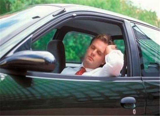男人開車總是腰痛 三個緩解方法