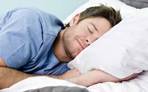 春季男性通過睡眠和飲食補腎