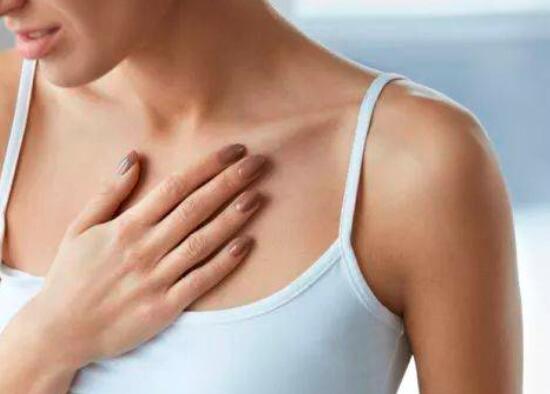 乳房有刺痛感怎麼回事
