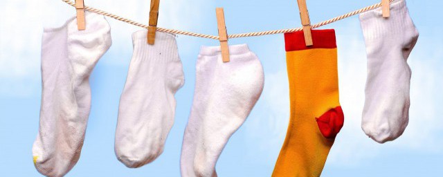 本命年紅襪子講究 本命年紅襪子講究有哪些呢