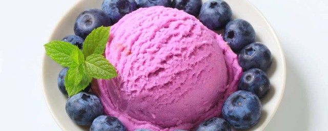 藍莓冰淇淋制作 藍莓冰淇淋制作方法介紹