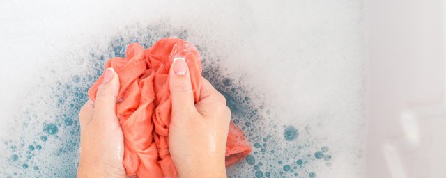 除菌液可以和洗衣液一起用嗎 除菌液可以和洗衣液是否可以一起用