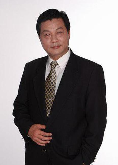 周益倫 Yilun Zhou