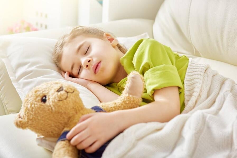 晚上哄小孩入睡的最好方法有哪些