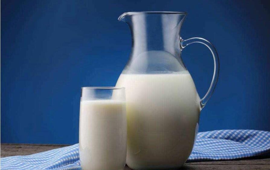 喝過期牛奶有什麼危害