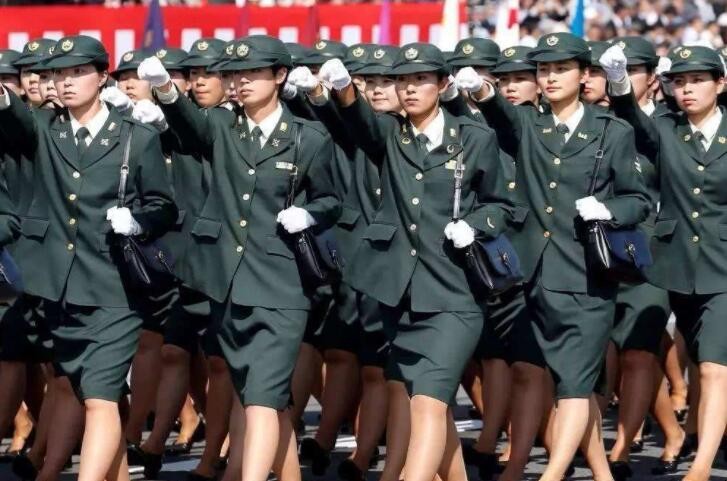 二戰日本女兵為什麼穿裙子