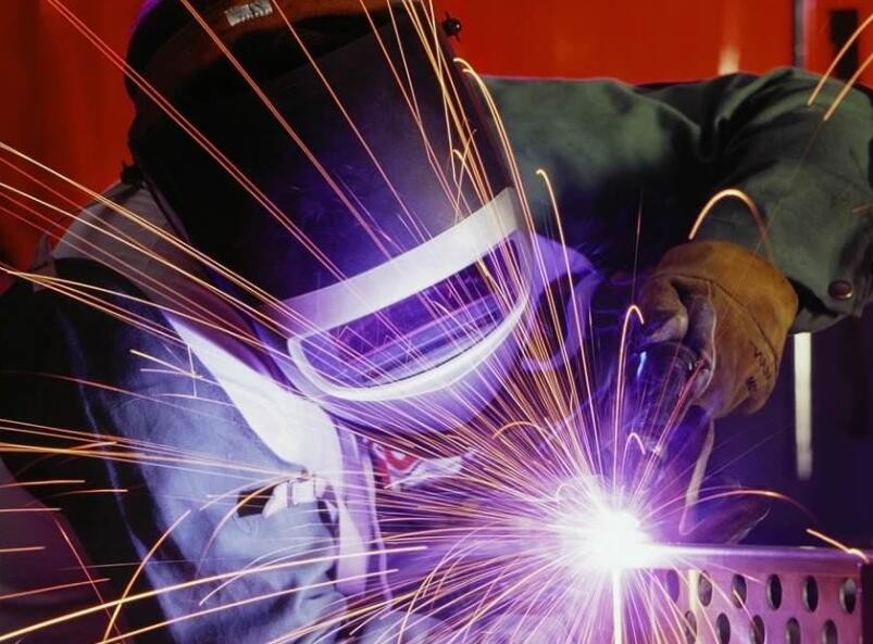 氬弧焊焊接怎麼操作