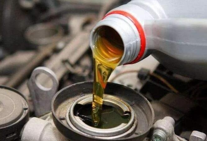 汽車機油加多瞭有什麼危害