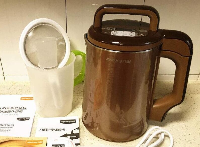 九陽豆漿機做果汁需要加水嗎