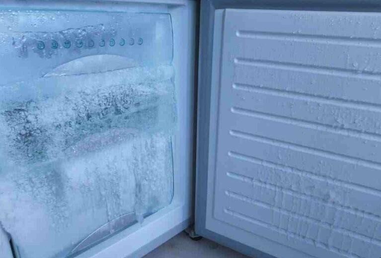 冰箱冷藏室結冰是什麼原因