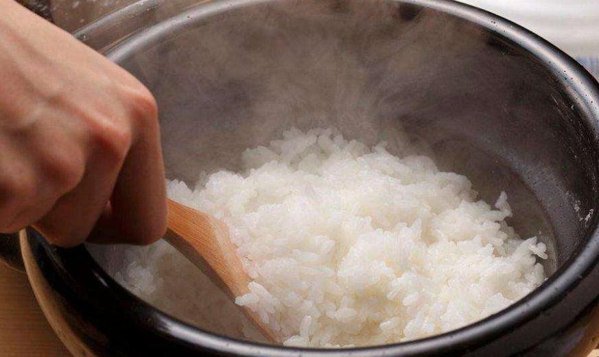 怎麼用普通鍋蒸米飯