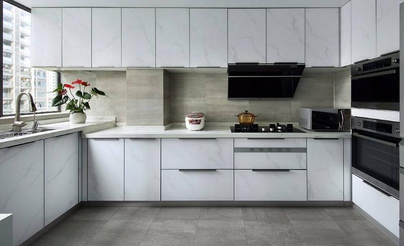 客廳瓷磚能用在廚房嗎