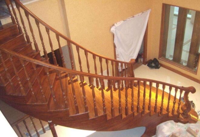 樓梯扶手購買有哪些竅門