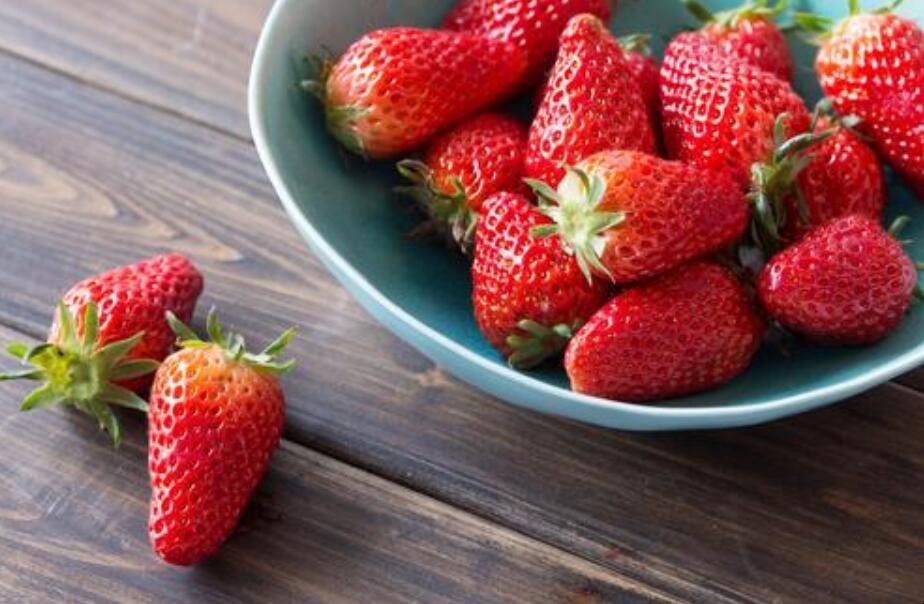 怎麼挑選草莓