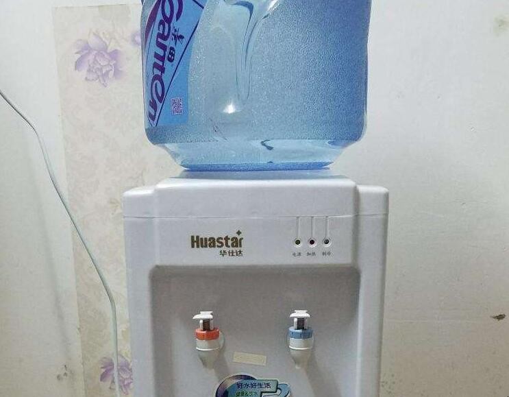 飲水機漏水怎麼回事