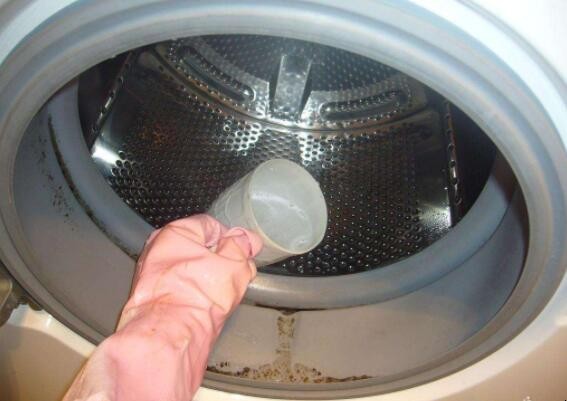 洗衣機太臟瞭如何洗幹凈