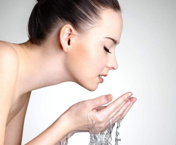 幹性皮膚可以用白醋洗臉嗎