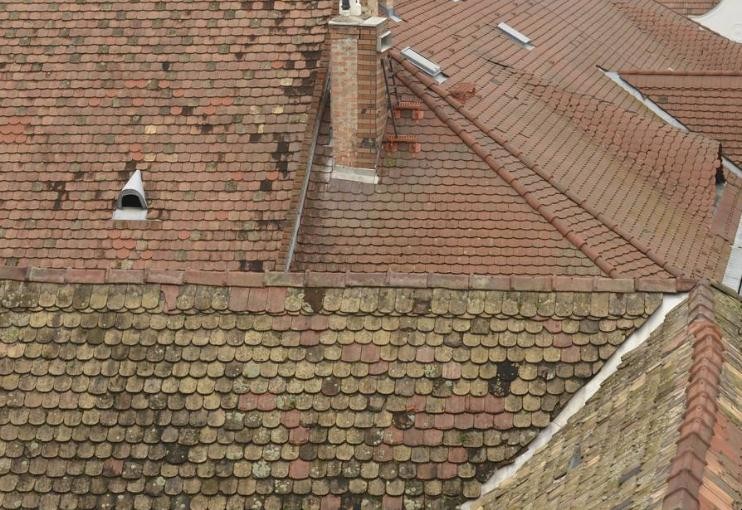 樓頂鋪瓷磚能防漏嗎