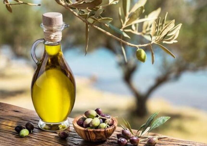 橄欖油可以直接擦臉嗎