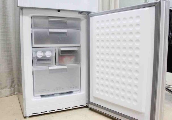 風冷冰箱冷藏室結冰如何處理好