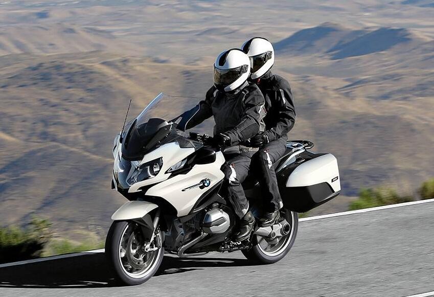 騎摩托車長途旅行需要帶什麼