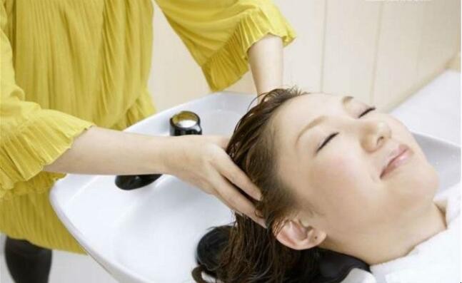 女生正確的洗頭方法是什麼